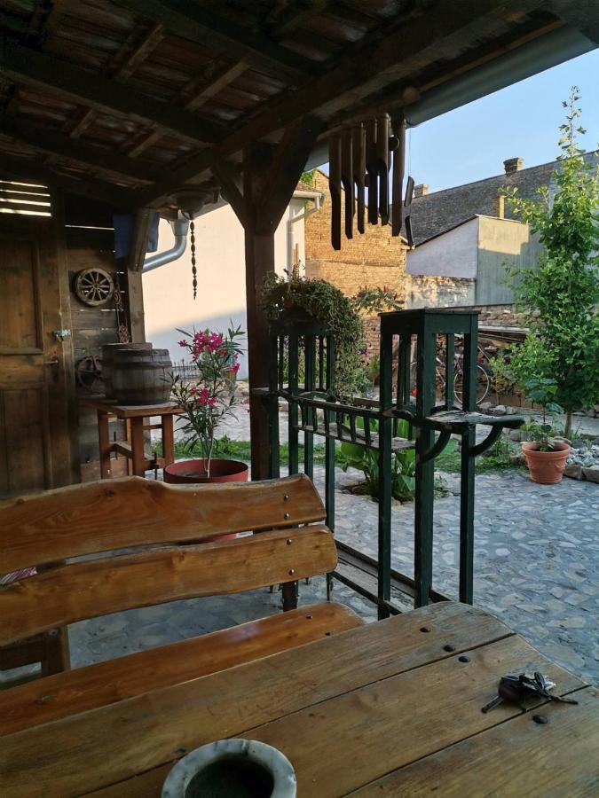 Somborski Salas - Strogi Centar Buitenkant foto