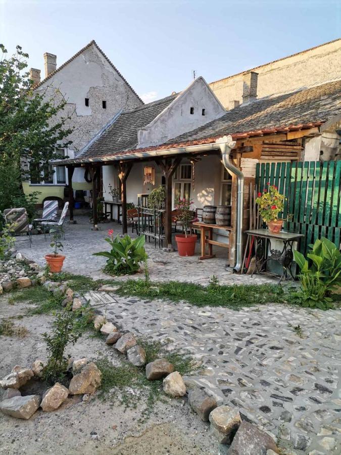 Somborski Salas - Strogi Centar Buitenkant foto