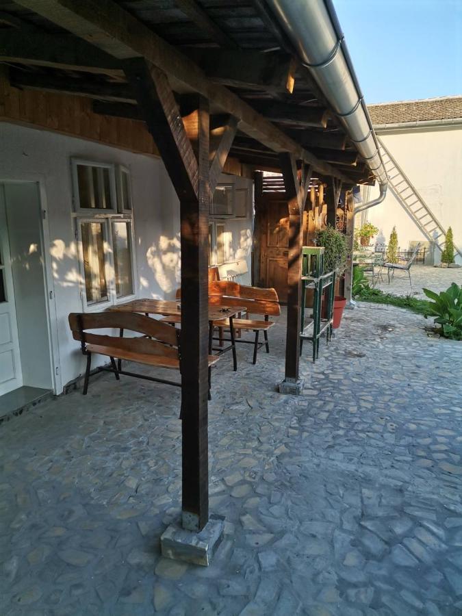 Somborski Salas - Strogi Centar Buitenkant foto