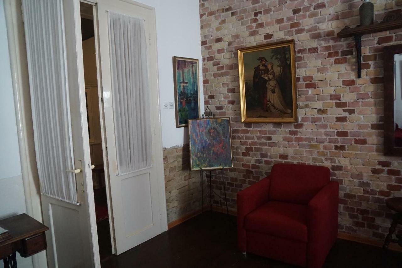 Somborski Salas - Strogi Centar Buitenkant foto