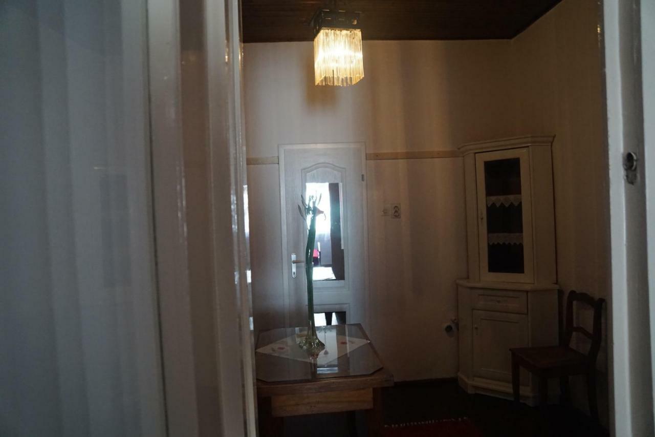 Somborski Salas - Strogi Centar Buitenkant foto