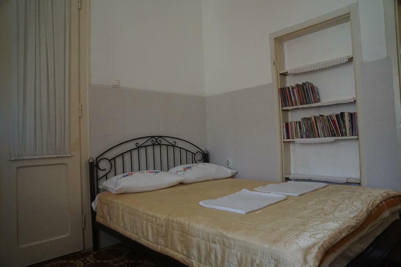 Somborski Salas - Strogi Centar Buitenkant foto